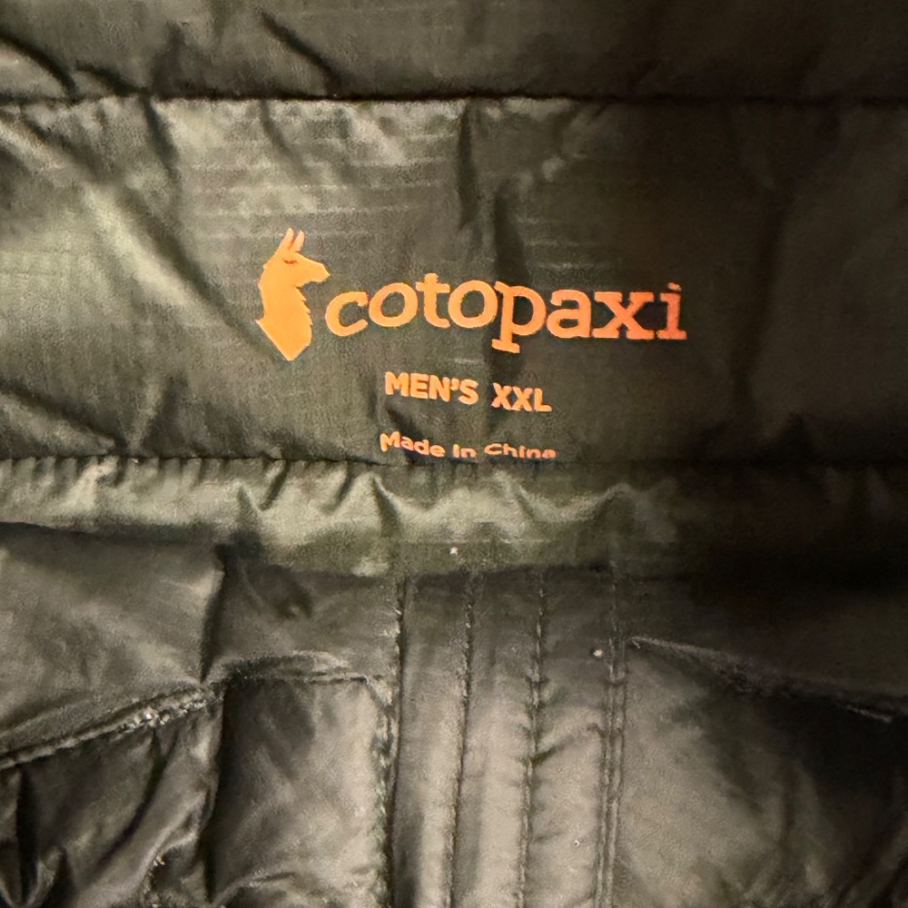 Cotopaxi Capa Insulated Vest - Mens XXL - Picture 6 of 6